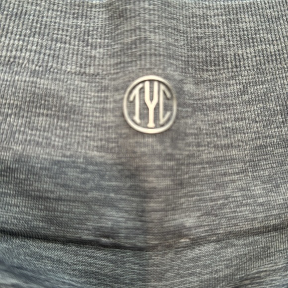 TYC seamless short - Picture 3 of 4